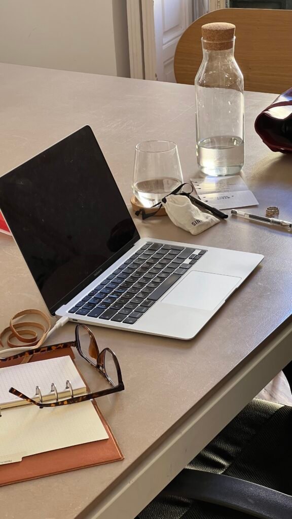 In a Career Rut? These Journal Prompts Will Bring You Clarity